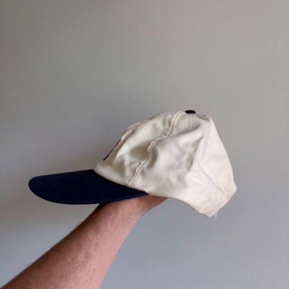 vintage MAPLE LEAF dad hat strapback cap - Picture 4 of 7